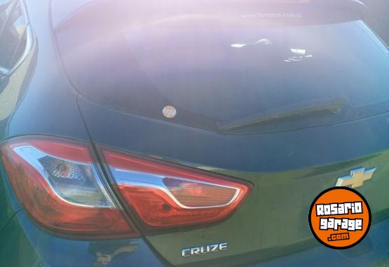 Autos - Chevrolet Cruze 2017 Nafta 180000Km - En Venta