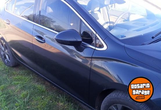 Autos - Chevrolet Cruze 2017 Nafta 180000Km - En Venta