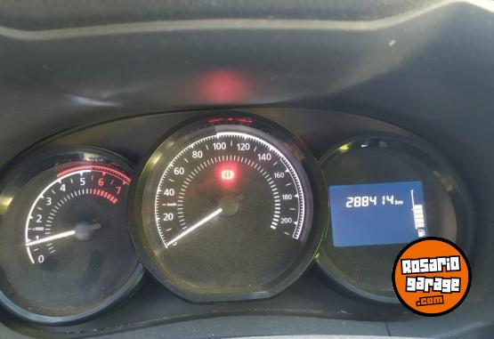 Camionetas - Renault Oroch 2018 GNC 288000Km - En Venta