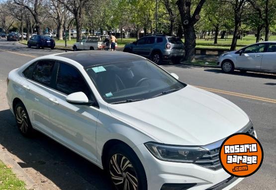 Autos - Volkswagen Vento Highline 250 TSI. 2021 Nafta 110000Km - En Venta