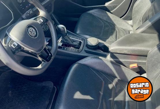 Autos - Volkswagen Vento Highline 250 TSI. 2021 Nafta 110000Km - En Venta
