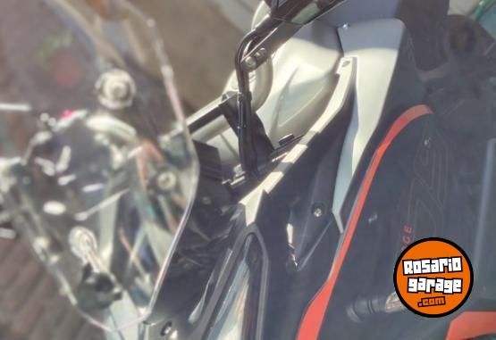 Motos - Voge ds 300 2023 Nafta 12800Km - En Venta