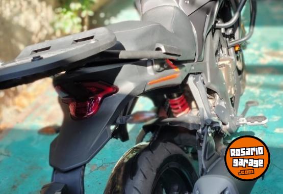 Motos - Voge ds 300 2023 Nafta 12800Km - En Venta