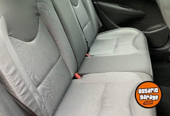 Autos - Peugeot 308 Allure 2016 Nafta 68800Km - En Venta