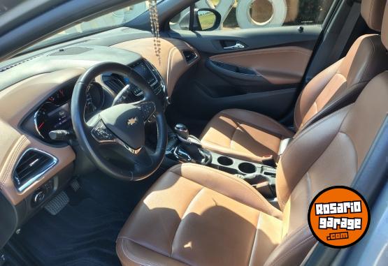 Autos - Chevrolet CRUZE PREMIER 5P 2022 Nafta 65800Km - En Venta