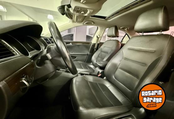 Autos - Volkswagen Vento Highline Tech DSG 2018 Nafta 87000Km - En Venta