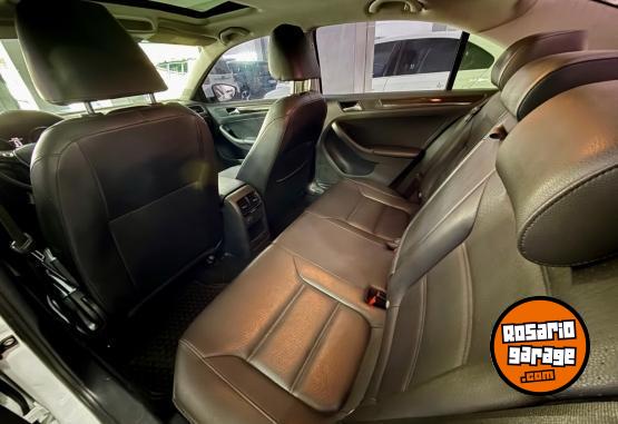 Autos - Volkswagen Vento Highline Tech DSG 2018 Nafta 87000Km - En Venta