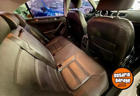 Autos - Volkswagen Vento Highline Tech DSG 2018 Nafta 87000Km - En Venta