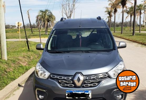 Utilitarios - Renault kangoo Stepway 2019 Diesel 105000Km - En Venta
