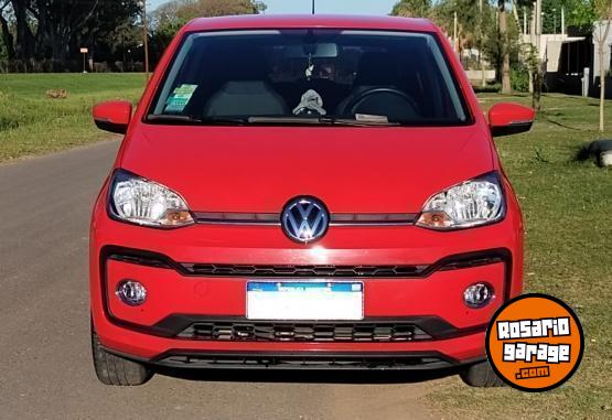 Autos - Volkswagen High Up 2017 Nafta 49000Km - En Venta