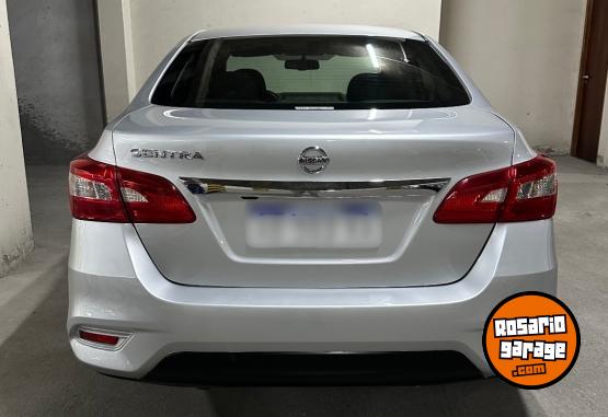 Autos - Nissan SENTRA ADVANCE PURE DRIVE 2017 Nafta 146000Km - En Venta