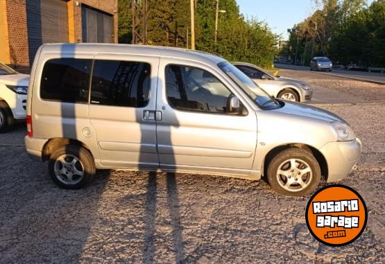 Utilitarios - Citroen Berlingo 2011 Nafta 94604Km - En Venta