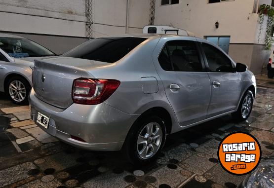Autos - Renault Logan 2013 GNC 198000Km - En Venta
