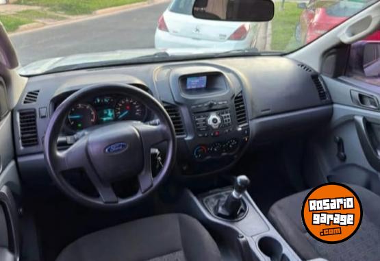 Camionetas - Ford Ranger DC XL 2.2 2016 Diesel 195000Km - En Venta