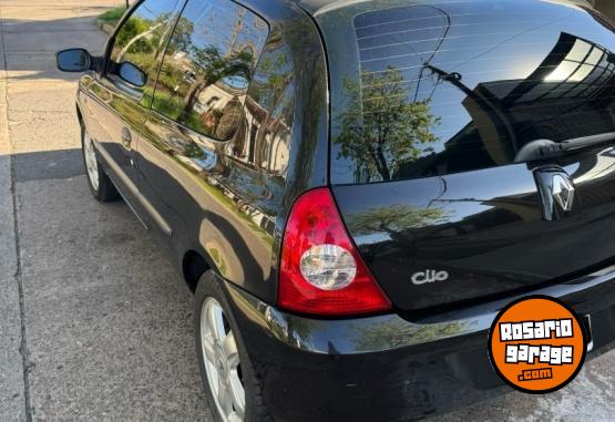 Autos - Renault Clio 2011 Nafta 93000Km - En Venta