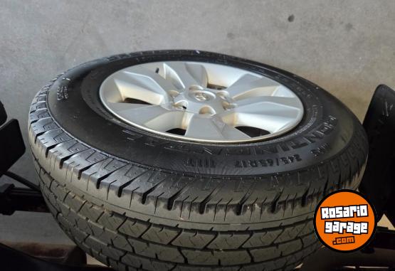 Camionetas - Toyota Hilux srv 2020 Diesel 149000Km - En Venta