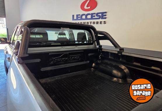 Camionetas - Toyota Hilux srv 2020 Diesel 149000Km - En Venta