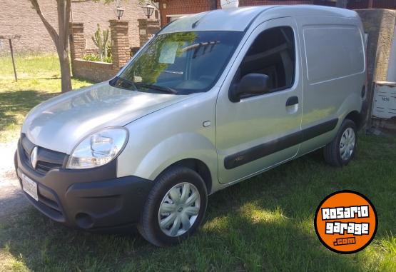 Utilitarios - Renault Kangoo 2014 GNC 160900Km - En Venta