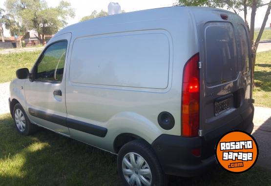 Utilitarios - Renault Kangoo 2014 GNC 160900Km - En Venta