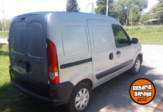 Utilitarios - Renault Kangoo 2014 GNC 160900Km - En Venta
