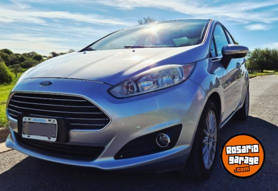 Autos - Ford Fiesta 2015 Nafta 111200Km - En Venta
