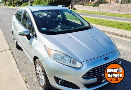 Autos - Ford Fiesta 2015 Nafta 111200Km - En Venta