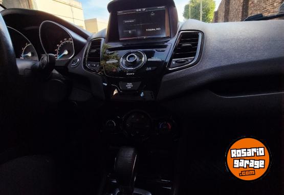 Autos - Ford Fiesta 2015 Nafta 111200Km - En Venta