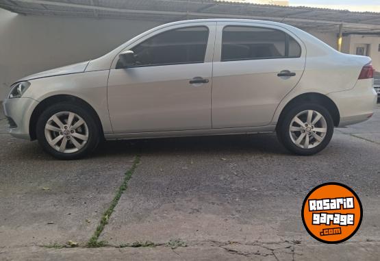 Autos - Volkswagen Voyage 1.6 GP 2013 Nafta 140000Km - En Venta