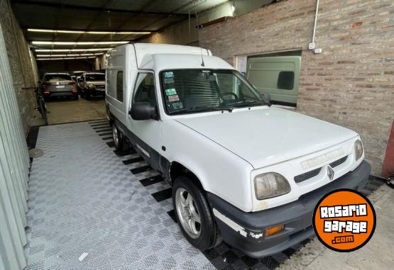 Utilitarios - Renault Express RL 1.9 D 2000 Diesel  - En Venta