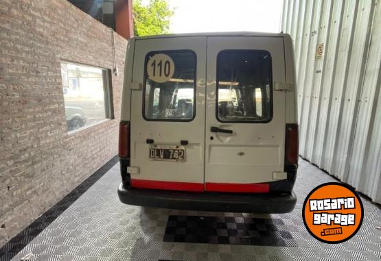 Utilitarios - Renault Express RL 1.9 D 2000 Diesel  - En Venta