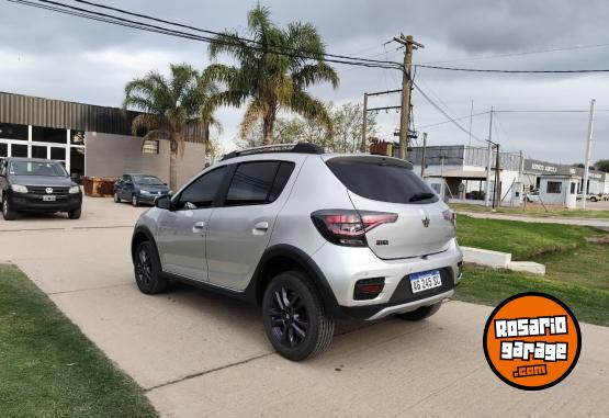 Autos - Renault Sandero Stepway Intense 2023 Nafta 18900Km - En Venta