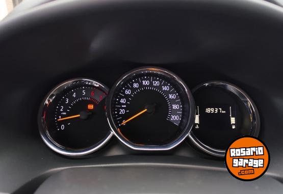 Autos - Renault Sandero Stepway Intense 2023 Nafta 18900Km - En Venta