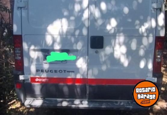 Utilitarios - Peugeot BOXER 330M 2.3 HDI CONFOR 2012 Diesel 150000Km - En Venta