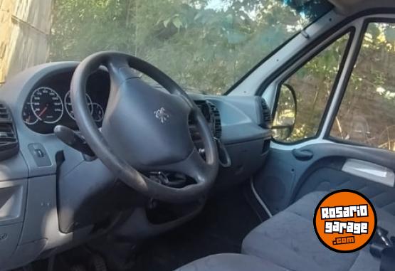 Utilitarios - Peugeot BOXER 330M 2.3 HDI CONFOR 2012 Diesel 150000Km - En Venta