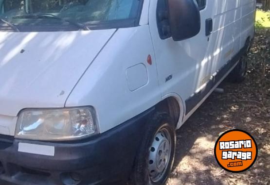 Utilitarios - Peugeot BOXER 330M 2.3 HDI CONFOR 2012 Diesel 150000Km - En Venta