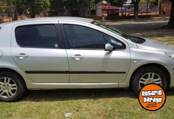 Autos - Peugeot 307 5P 2010 Nafta 166000Km - En Venta