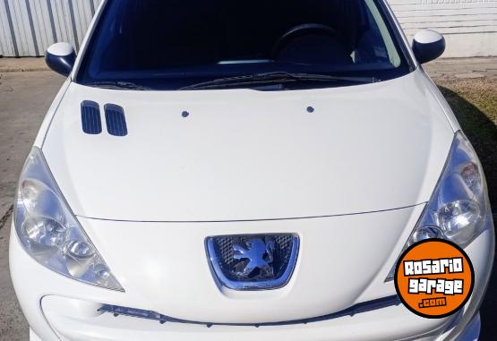 Autos - Peugeot 207 compact 1.4 xr 2014 Nafta 105000Km - En Venta