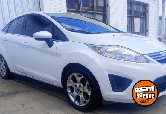Autos - Ford Fiesta KD 4 ptas. 2012 GNC 158000Km - En Venta