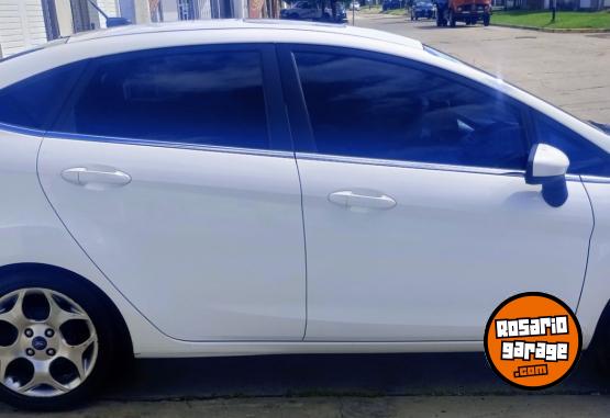 Autos - Ford Fiesta KD 4 ptas. 2012 GNC 158000Km - En Venta