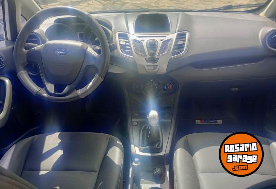 Autos - Ford Fiesta KD 4 ptas. 2012 GNC 158000Km - En Venta