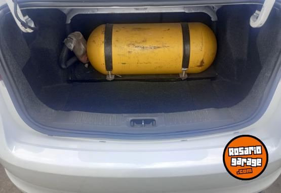 Autos - Ford Fiesta KD 4 ptas. 2012 GNC 158000Km - En Venta