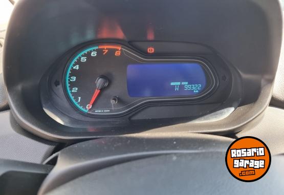 Autos - Chevrolet Onix 2018 Nafta 99322Km - En Venta