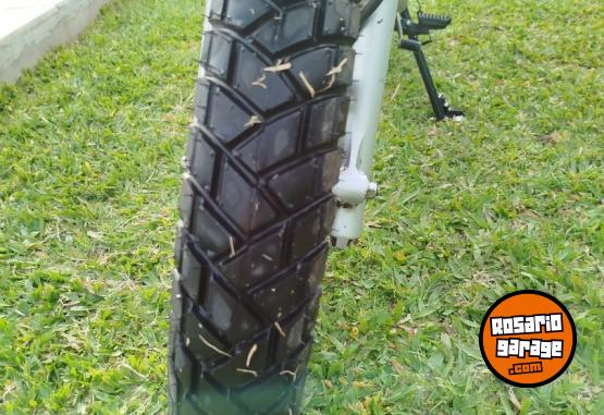 Motos - Honda XR 2017 Nafta 39500Km - En Venta