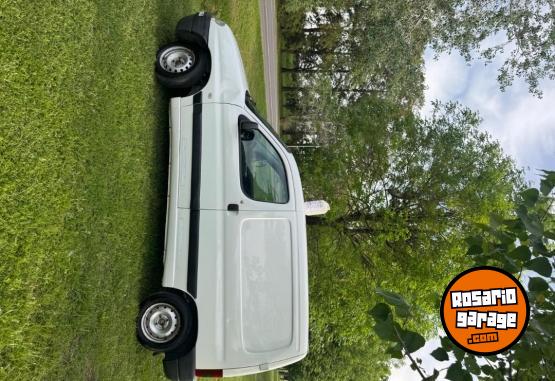 Utilitarios - Peugeot Partner 2007 Diesel 8000Km - En Venta