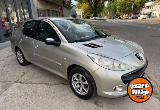 Autos - Peugeot 207 XS 2010 Nafta 175000Km - En Venta