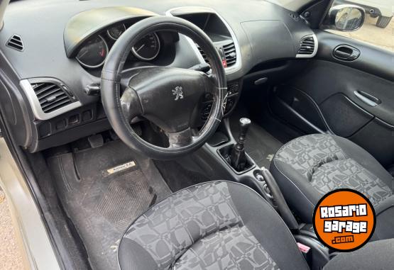 Autos - Peugeot 207 XS 2010 Nafta 175000Km - En Venta