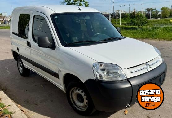Utilitarios - Citroen Berlingo Business 2018 Diesel 105000Km - En Venta