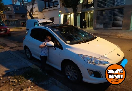 Autos - Peugeot 308 Allure Nav 2013 Nafta 99000Km - En Venta