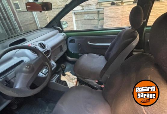 Autos - Renault Twingo 1997 Nafta 150000Km - En Venta