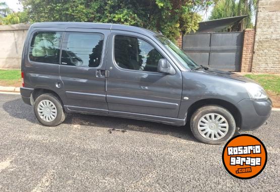 Utilitarios - Citroen berlingo 2013 Diesel 167000Km - En Venta